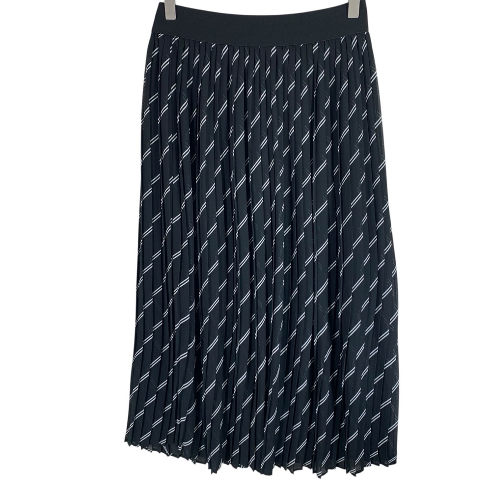 SUZY SHIER Elegant Black&white Pleated Skirt size small